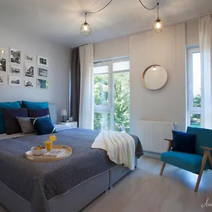  Apartment Olszowa 14 By The River